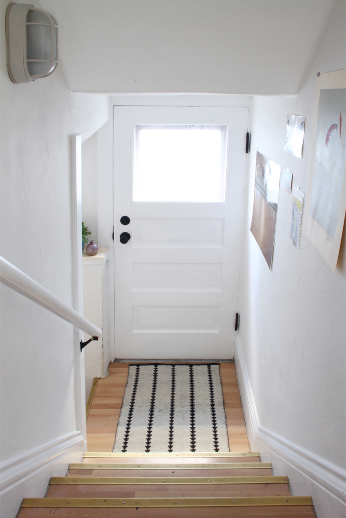 24 Mini Makeover : The Basement Stairs