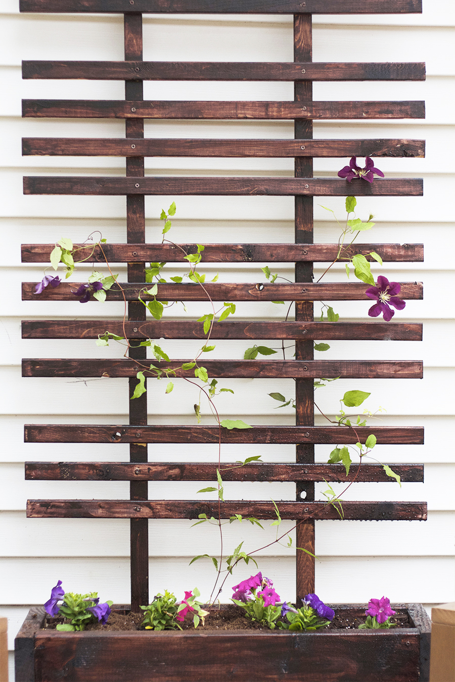 DIY Trellis and Planter Box Tutorial