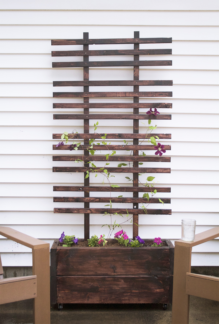 DIY Trellis and Planter Box Tutorial