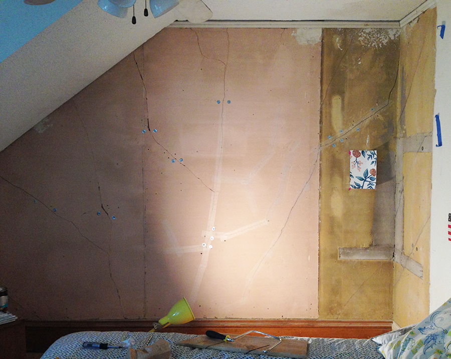 Skim Coating and Repairing Plaster Walls