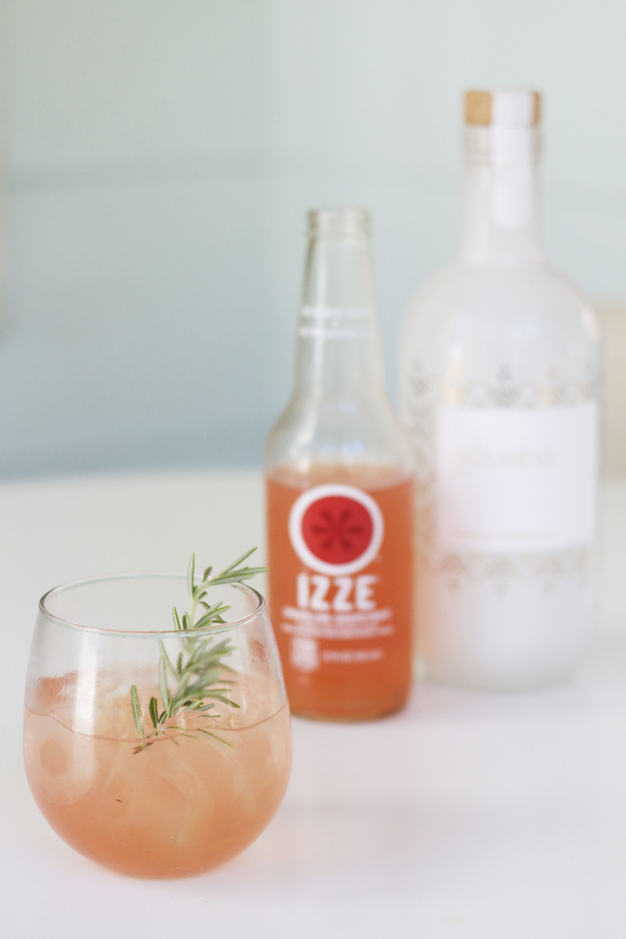 Solveig Gin with Rosemary and Grapefruit