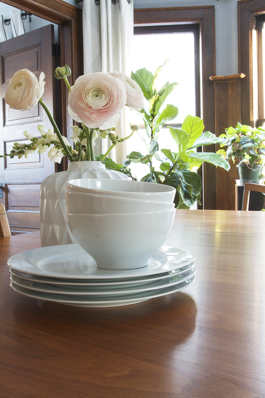 Refinishing a Mid Century Dining Room Table