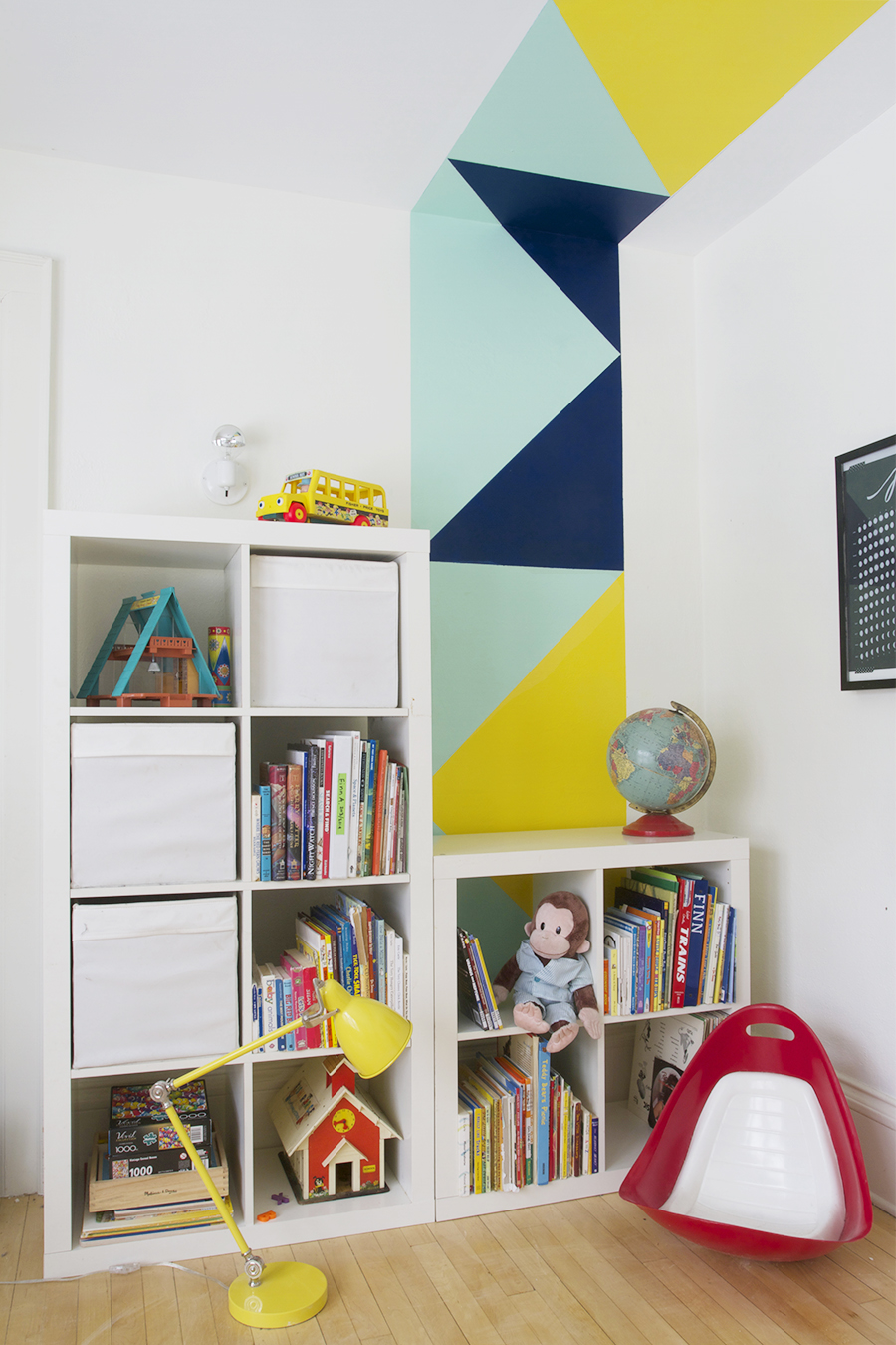 Color Blocking in the Boys room using Clark+Kensington Paint