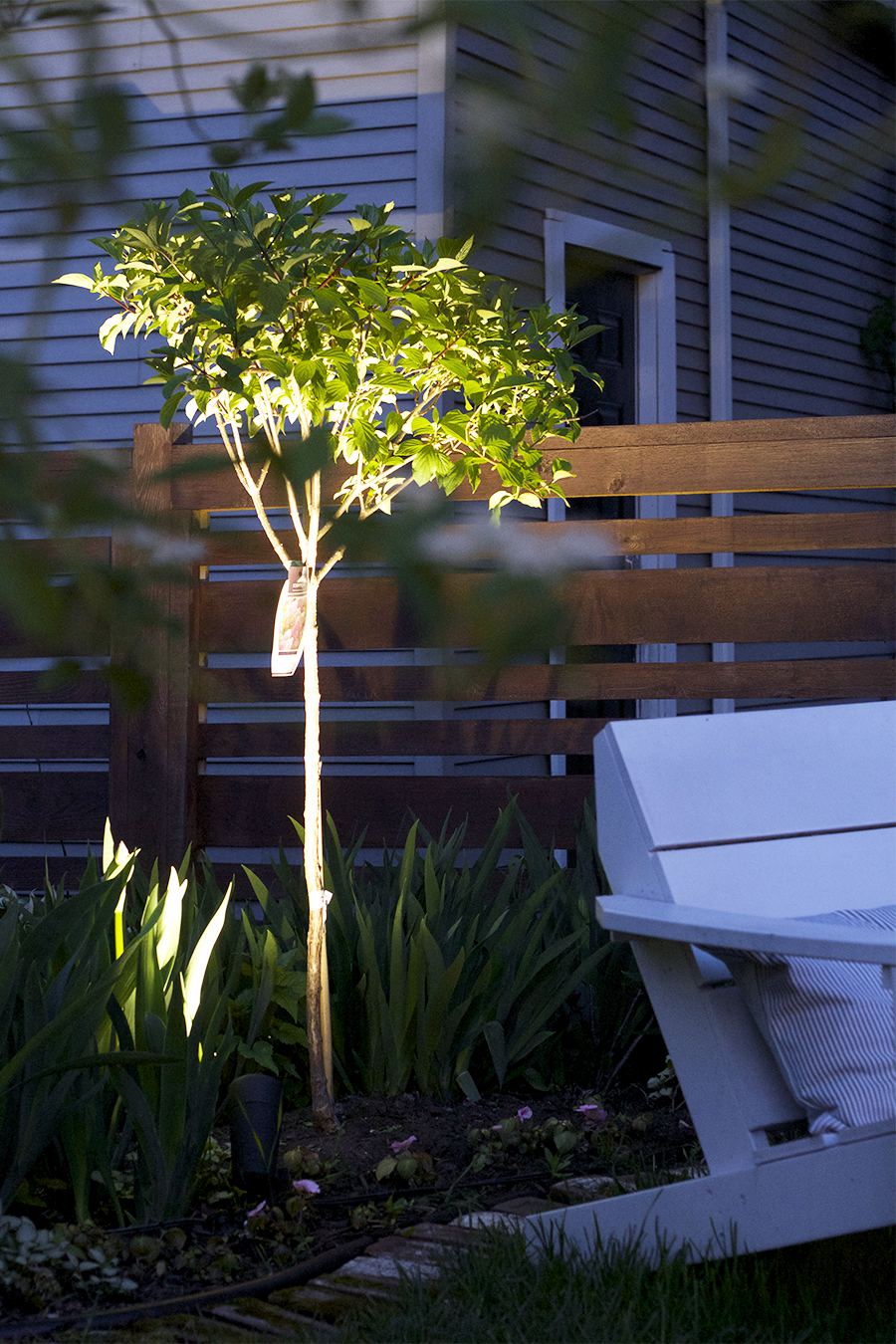 Simple DIY Landscape Lighting How to | Deuce Cities Henhouse