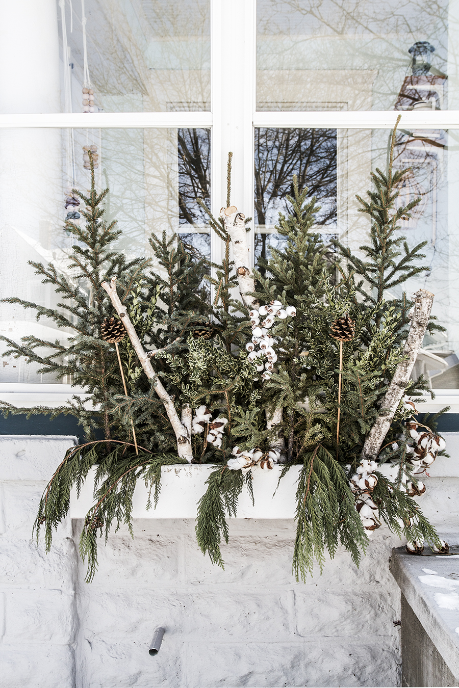 Minneapolis Home Decorated for Winter | Deuce Cities Henhouse