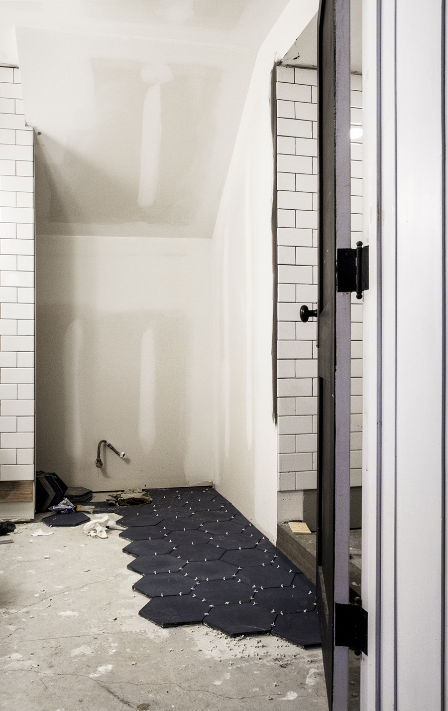 Try This : Add a Corner Shelf to your Shower - Deuce Cities Henhouse