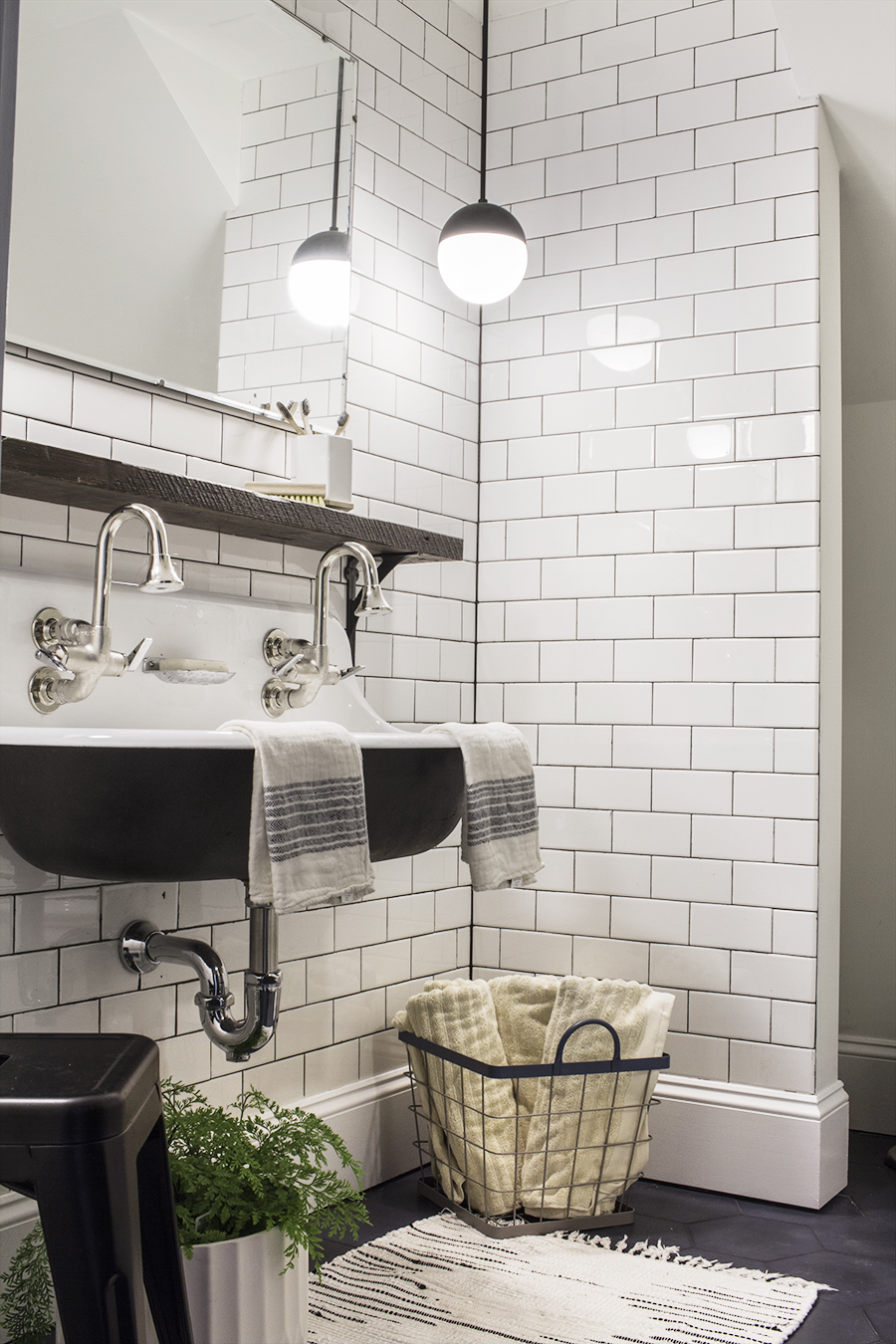 Try This : Add a Corner Shelf to your Shower - Deuce Cities Henhouse