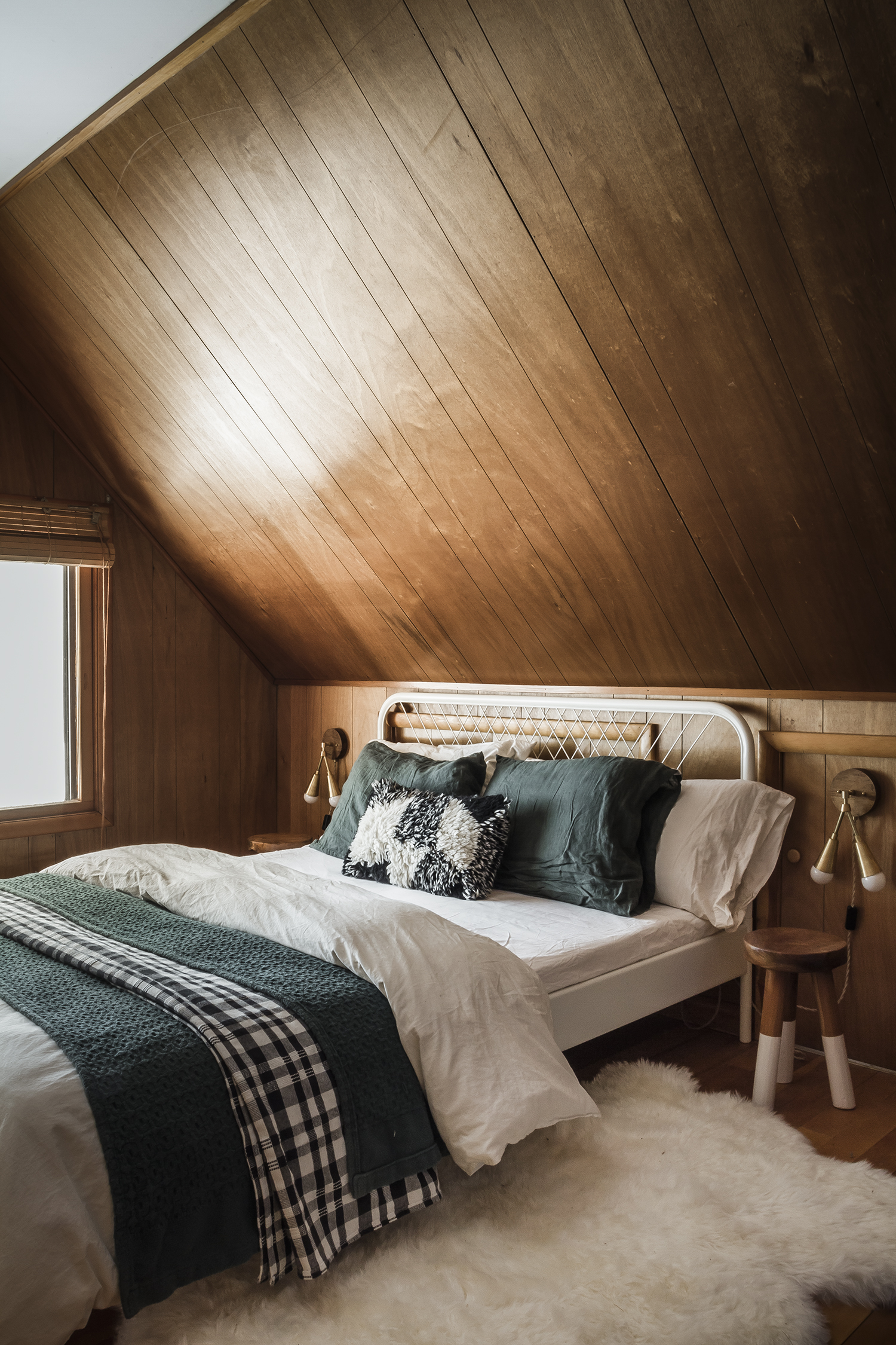 Deuce Cities Henhouse | Cabin Bedroom