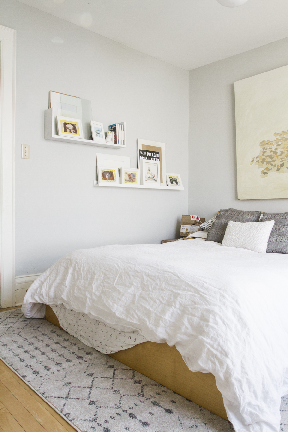 One Room Challenge Week 1 | Brass & Blue in the Guest Bedroom