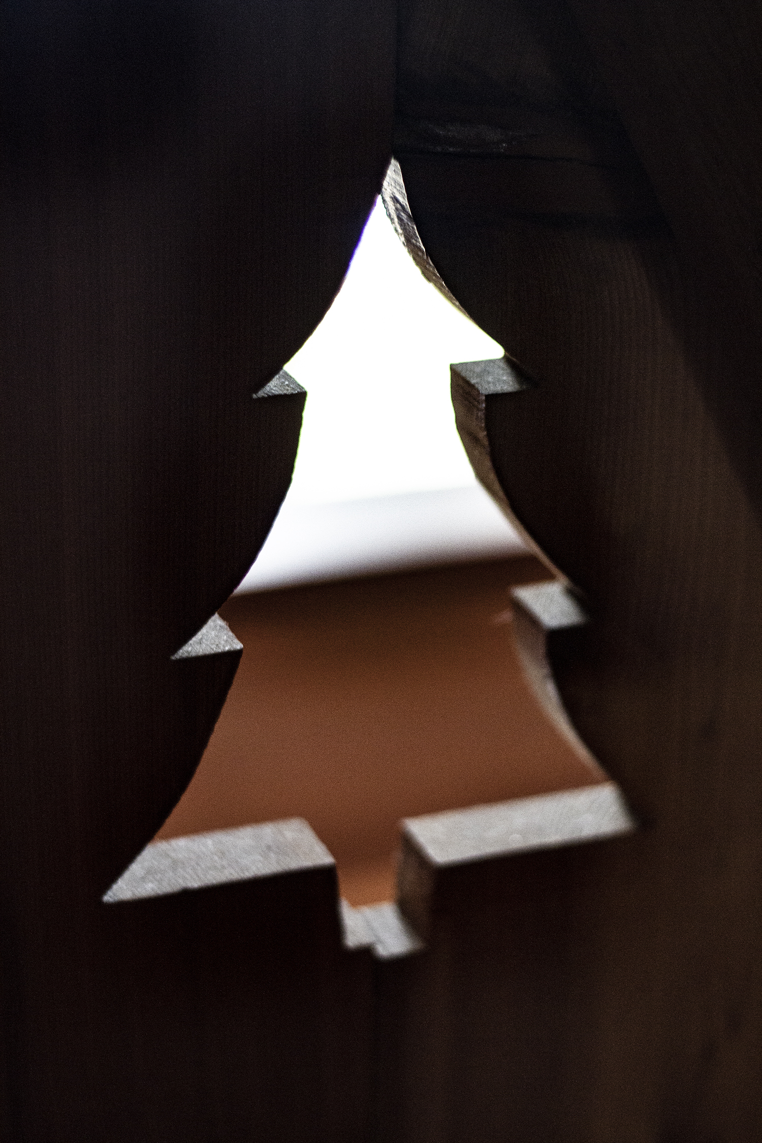 Cabin Loft Tree Detail | Deuce Cities Henhouse