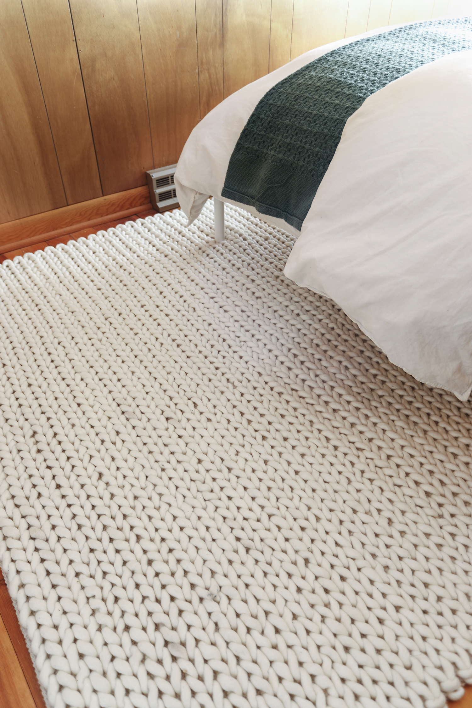 Sukhi Knitted Rug | Deuce Cities Henhouse