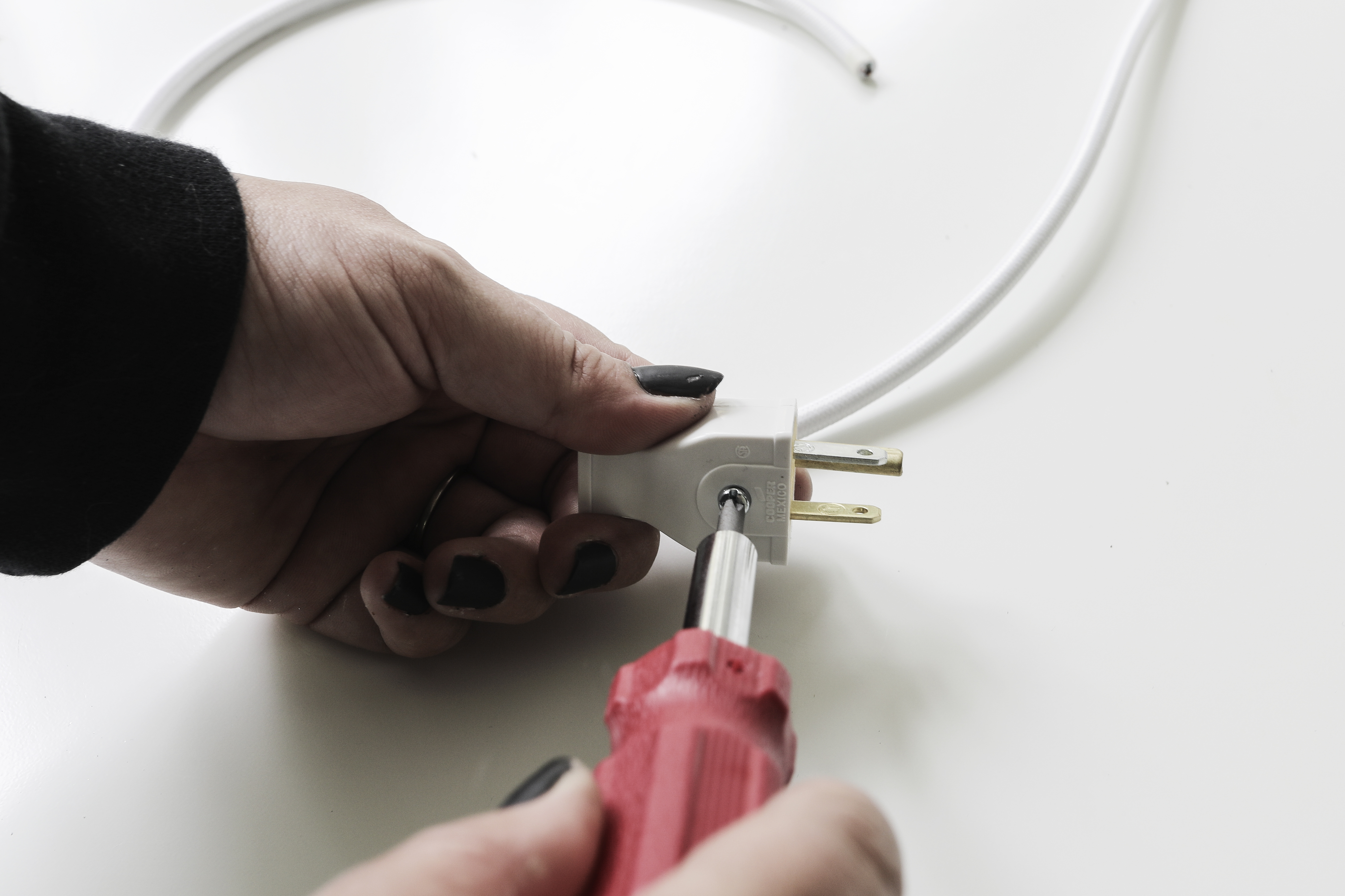 Converting a Hardwired Light to a Plug-in | Deuce Cities Henhouse