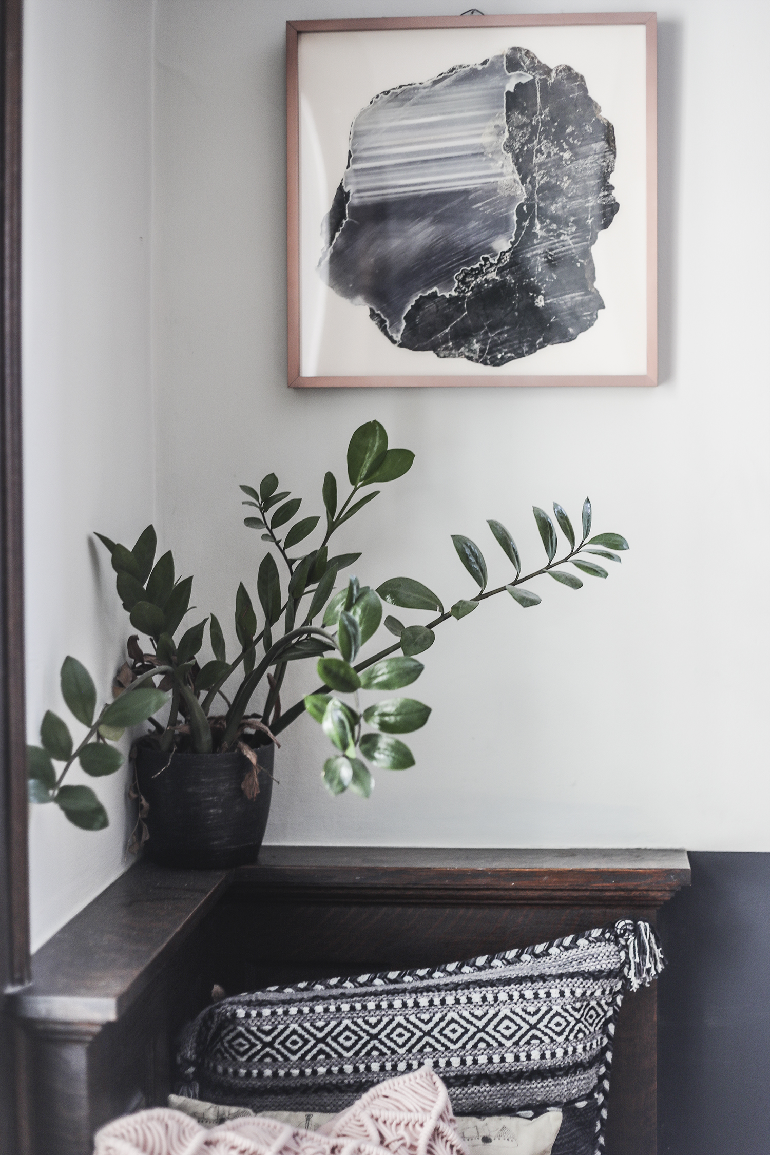 Entry Way, Stairwell and Hallway Reveal