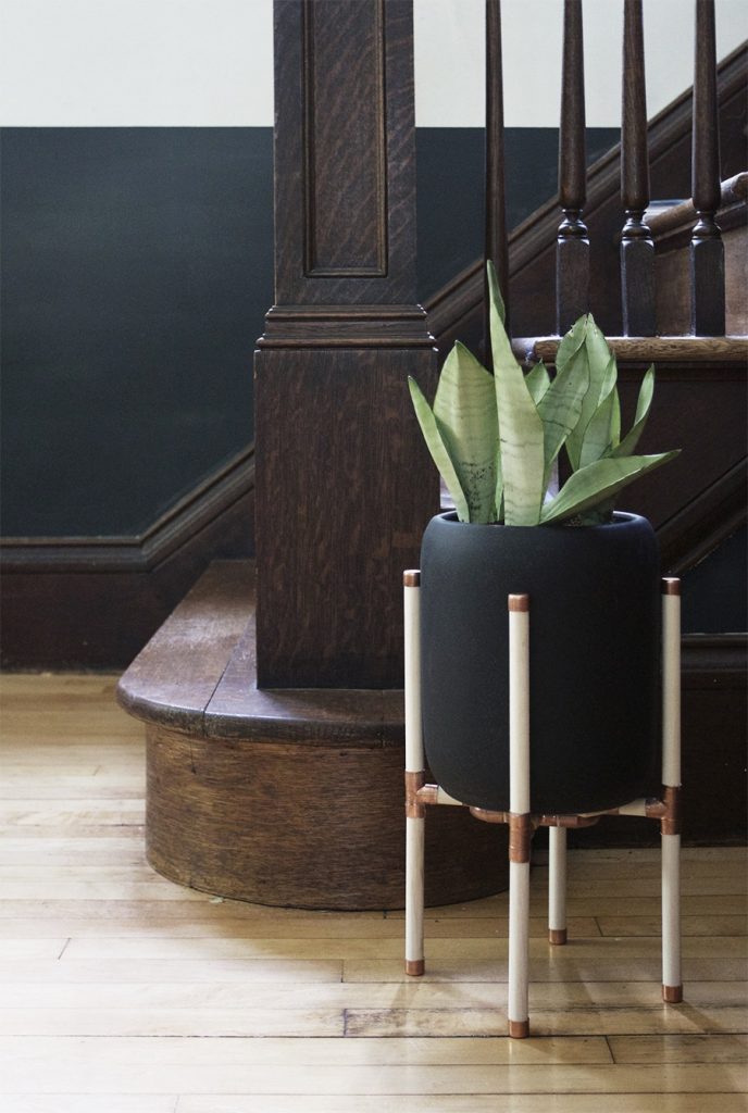 Entryway : DIY Copper Plant Stand