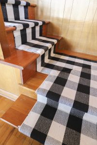 Part II : Mitering a Stair Runner A...